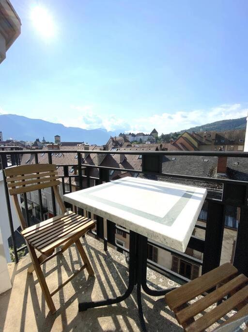 T3 De 73 M2 , Garage , Vue Montagnes Et Chateau Άννεσι Εξωτερικό φωτογραφία
